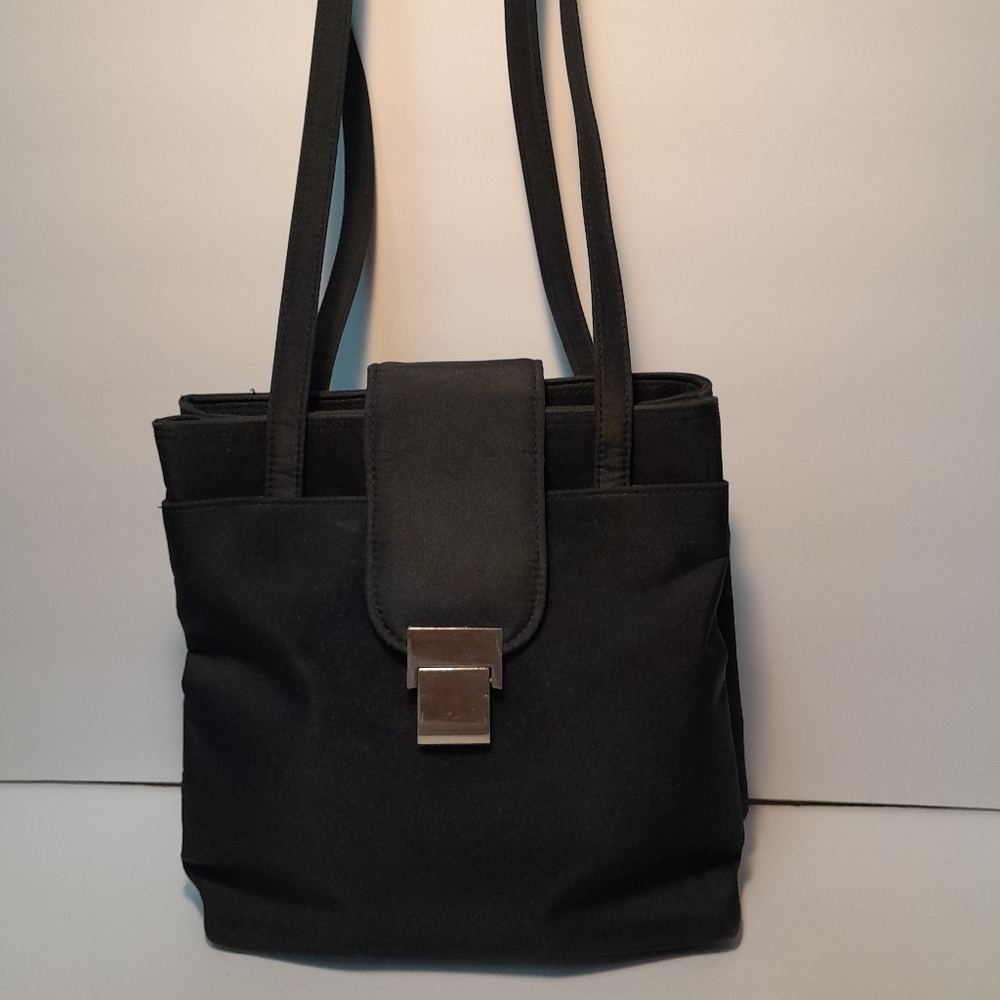 Women's Black Crossbody Handbag Size:OS  Unknown